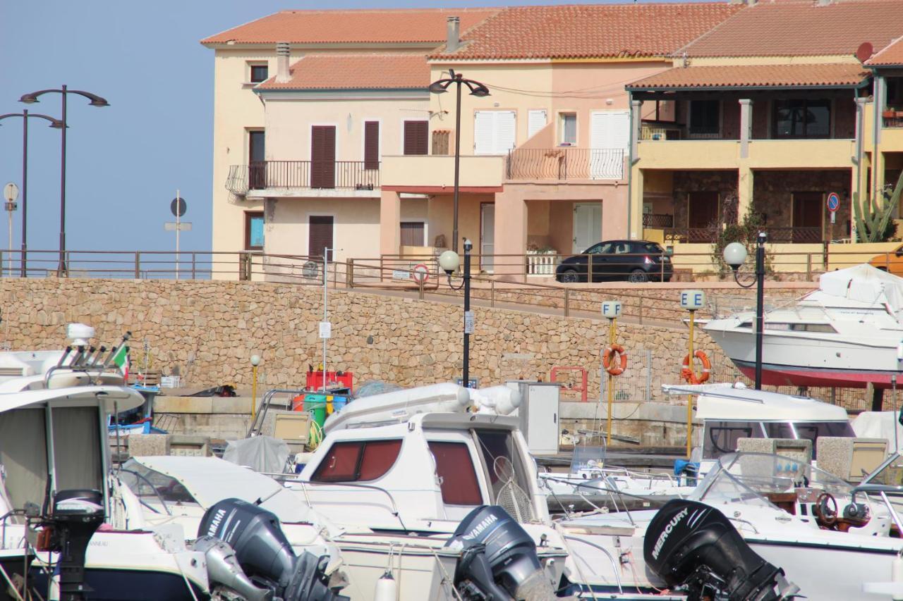 Borgo Spiaggia Vista Mare ايزولا روسا المظهر الخارجي الصورة