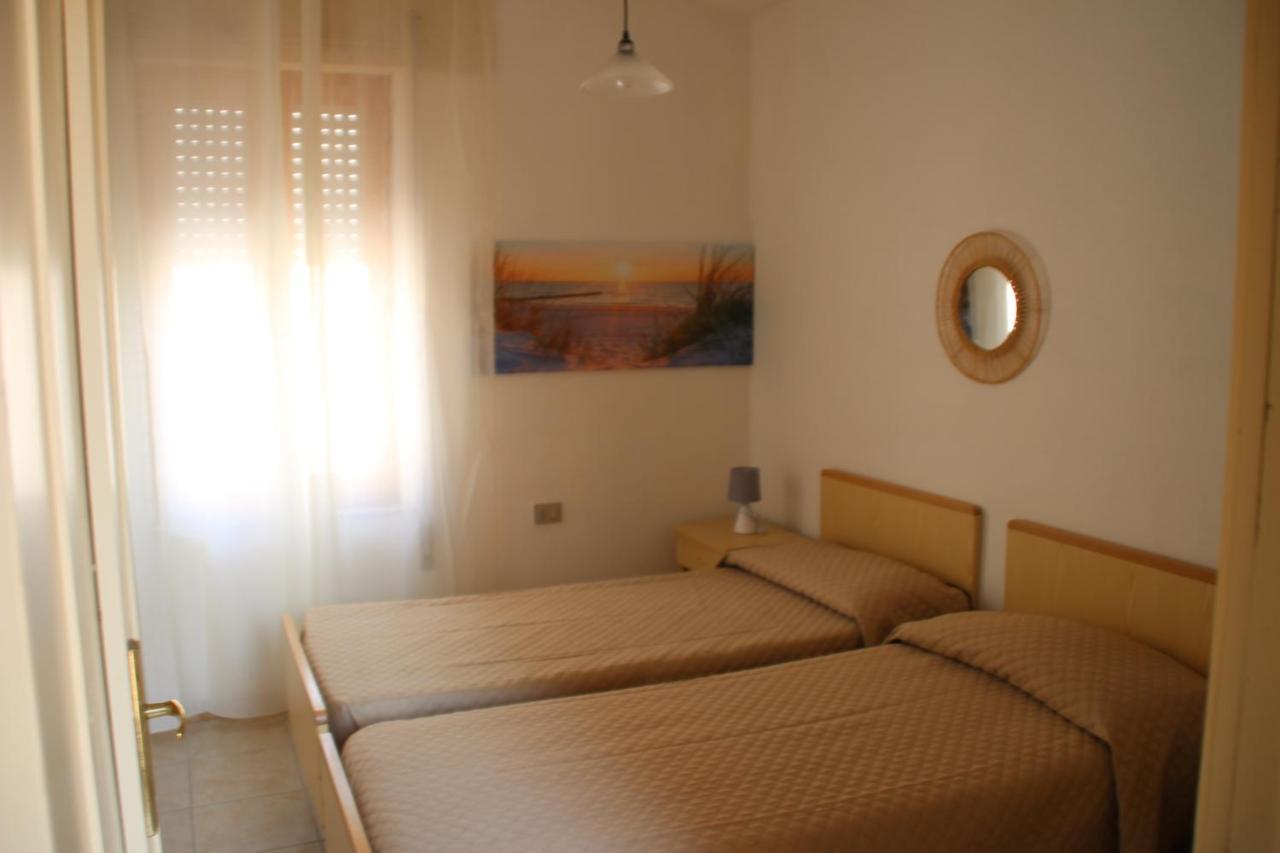 Borgo Spiaggia Vista Mare ايزولا روسا المظهر الخارجي الصورة