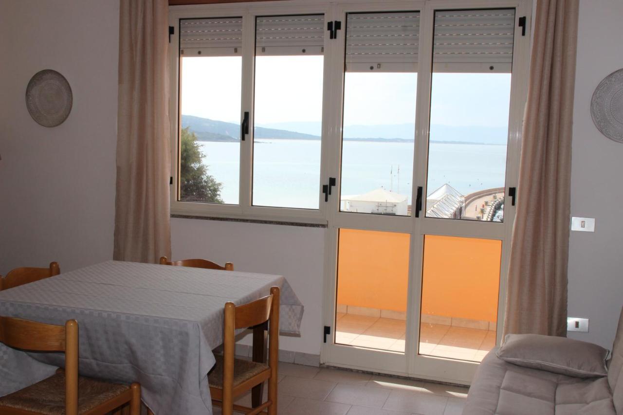 Borgo Spiaggia Vista Mare ايزولا روسا المظهر الخارجي الصورة