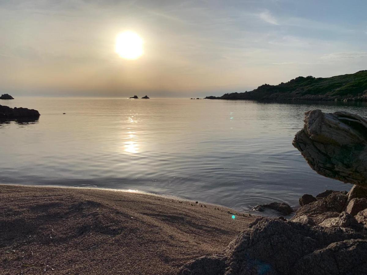 Borgo Spiaggia Vista Mare ايزولا روسا المظهر الخارجي الصورة