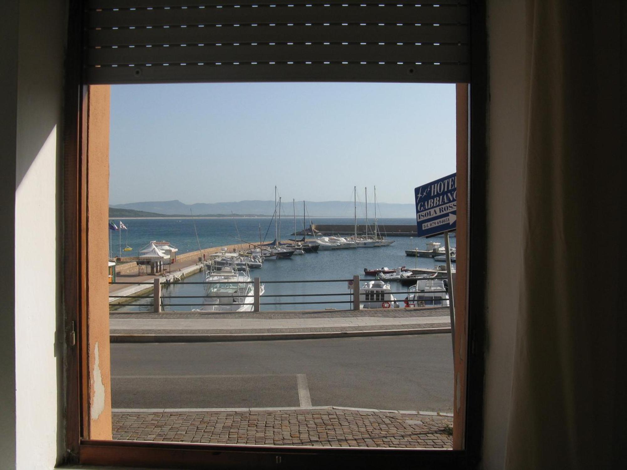 Borgo Spiaggia Vista Mare ايزولا روسا المظهر الخارجي الصورة