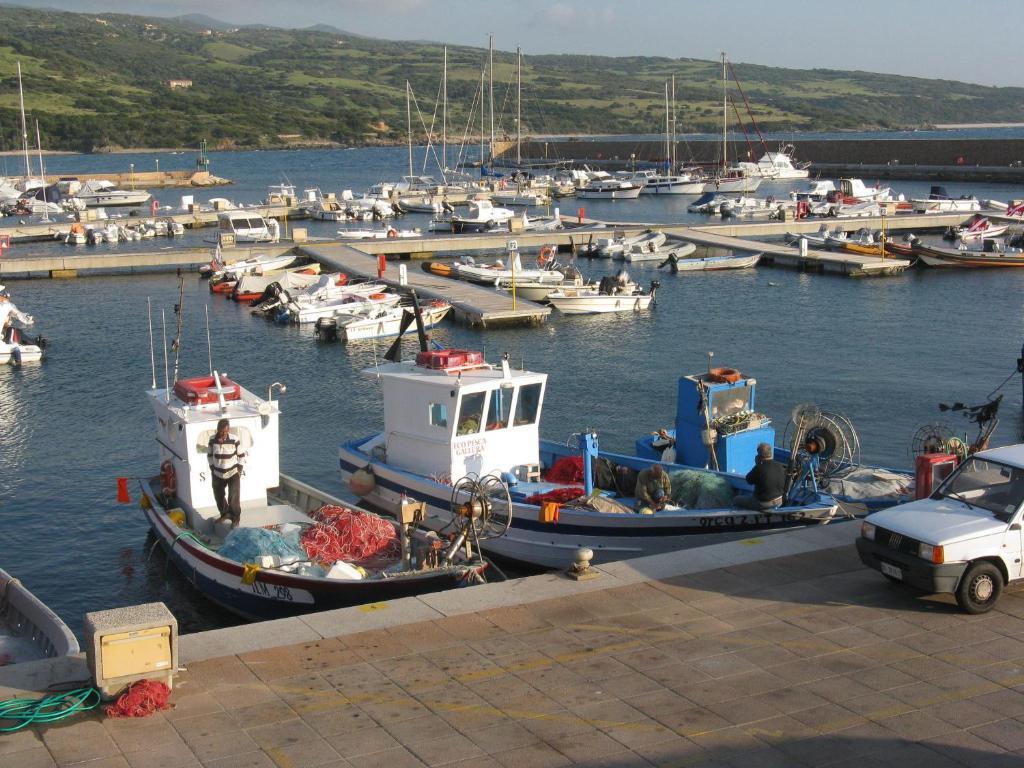 Borgo Spiaggia Vista Mare ايزولا روسا المظهر الخارجي الصورة