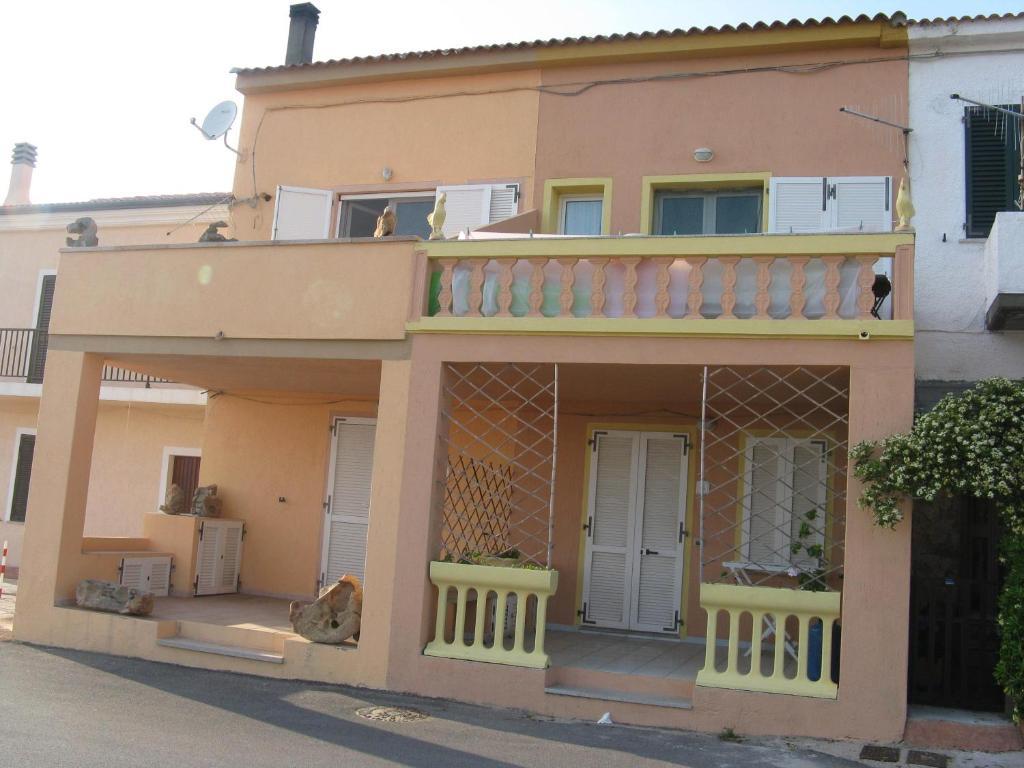 Borgo Spiaggia Vista Mare ايزولا روسا المظهر الخارجي الصورة