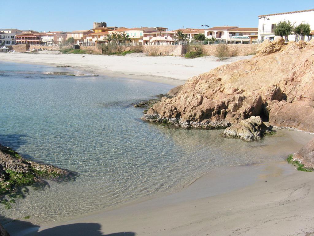 Borgo Spiaggia Vista Mare ايزولا روسا المظهر الخارجي الصورة