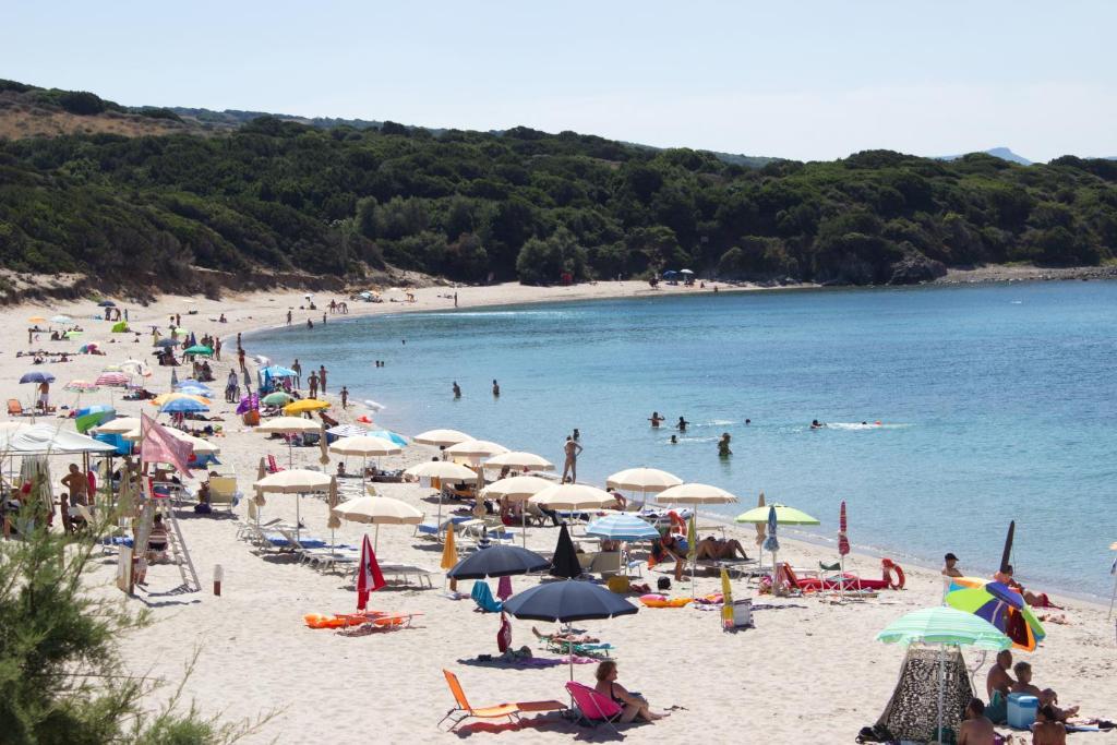 Borgo Spiaggia Vista Mare ايزولا روسا المظهر الخارجي الصورة